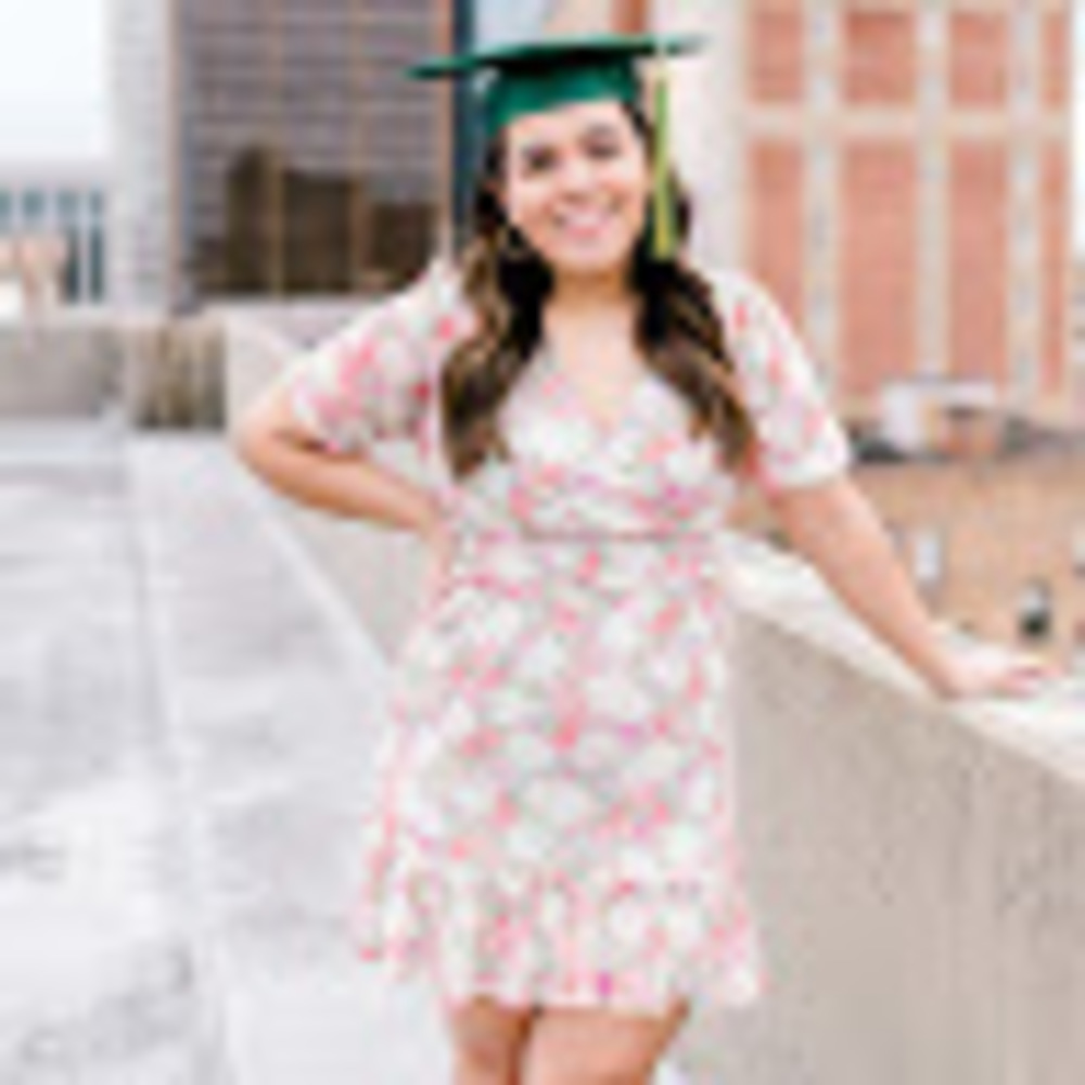 Meet your Posher, Kayla